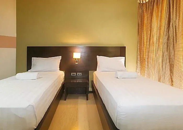 Lorenzzo * Manila